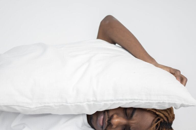 Dormir mejor después de los 40: el hábito que más ha cambiado mi recuperación